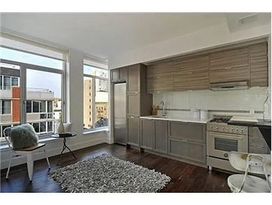 Rented by Douglas Elliman | media 33