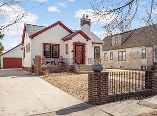 540 Montrose Ln, Saint Paul, MN 55116