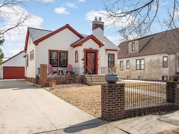 540 Montrose Ln, Saint Paul, MN 55116