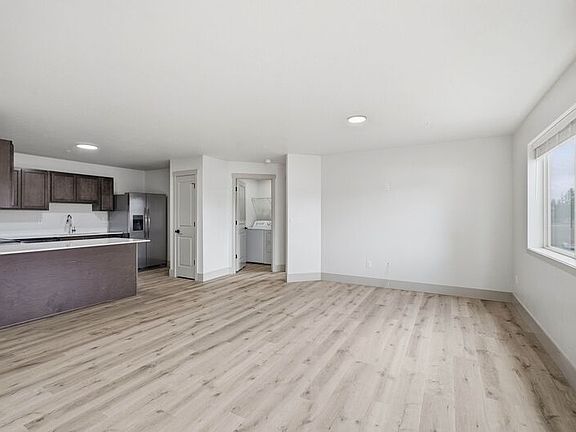 5th image of 1816 N 15th St #201