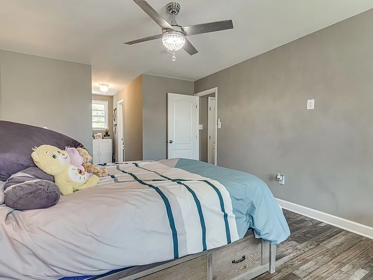 11315 Demmy Way — Photo 20