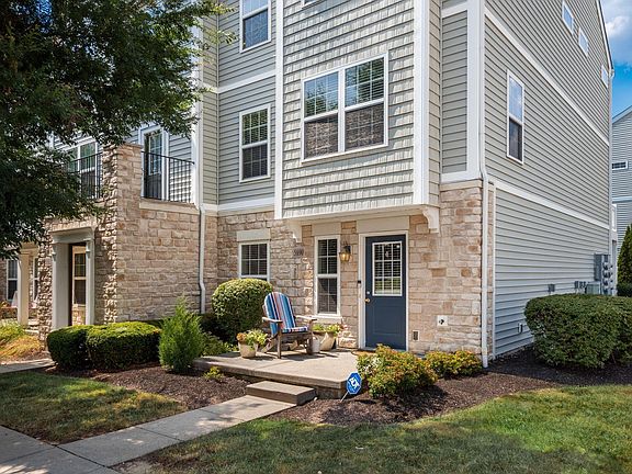 4th image of 5890 Passage Creek Dr #1801