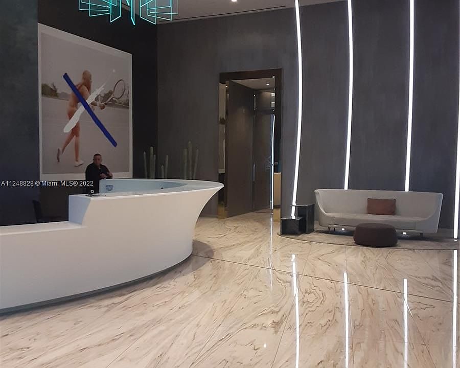 1st image of 1000 Brickell Plz #2509