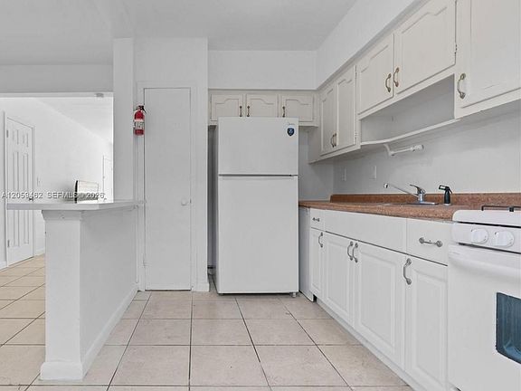 4th image of 744 85th St #3