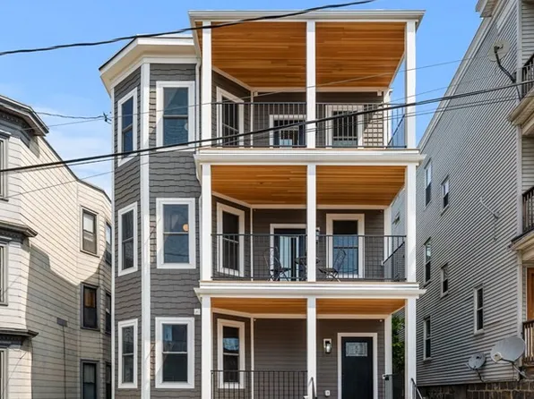 31 Cunningham St, Boston, MA 02125