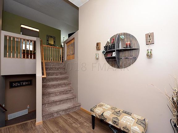 Spacious Foyer