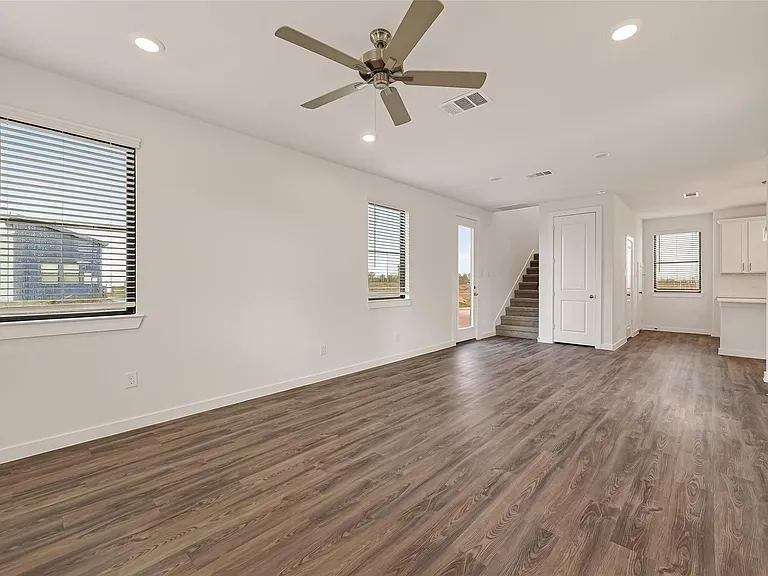 3241 Loam Ln — Photo 24