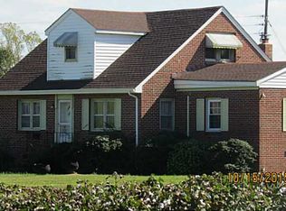 18480 River Town Rd, Yale, VA 23897