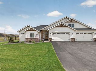 3021 S Rodeo Dr, Greenacres, WA 99016