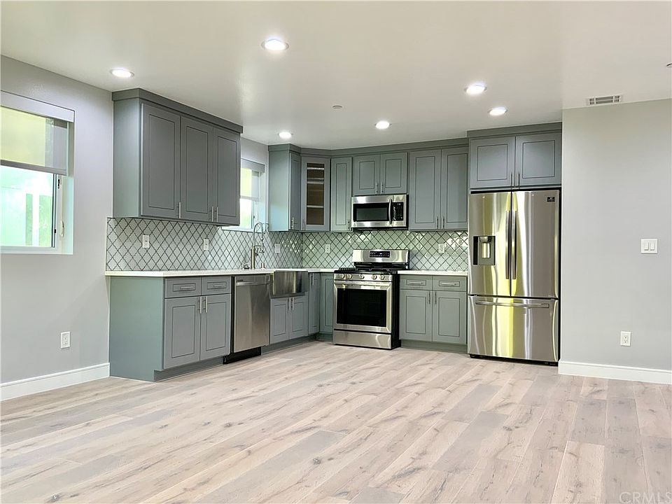 1st image of 11318-3 Miranda St