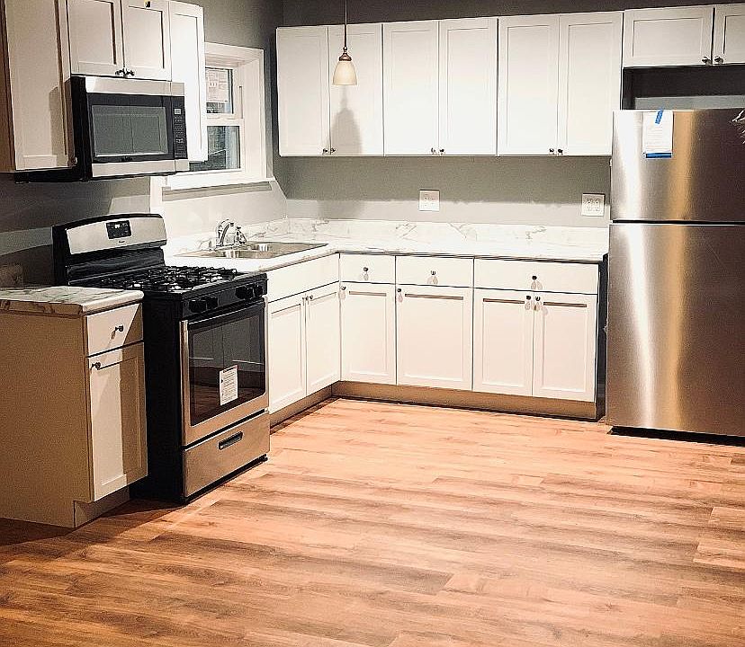2nd image of 5827 S Wabash Ave #21