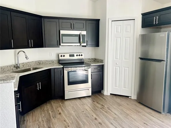 2212 NW 63rd Pl, Ocala, FL 34475