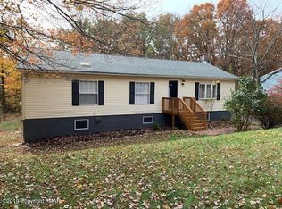 1632 David Ln, Effort, PA 18330