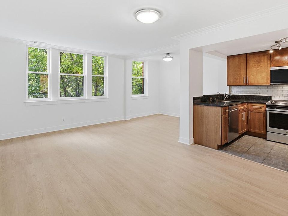 1st image of 14 S St NE Unit 302