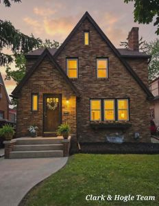 425 West St, Lansing, MI, 48915