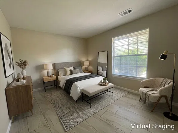 5 Memory Ln APT 2, Branson, MO 65616