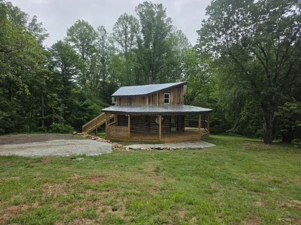 607 Braxton Ridge Rd, Amherst, VA 24521
