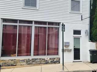 935 W Beverley St #A, Staunton, VA 24401