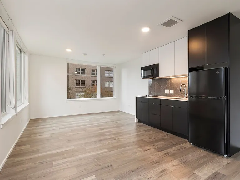 Summit Flats — Photo 37