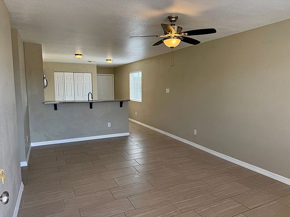 5th image of 1627 N Nydia Ave
