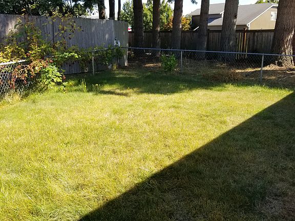 5th image of 5127 56th Ln SE