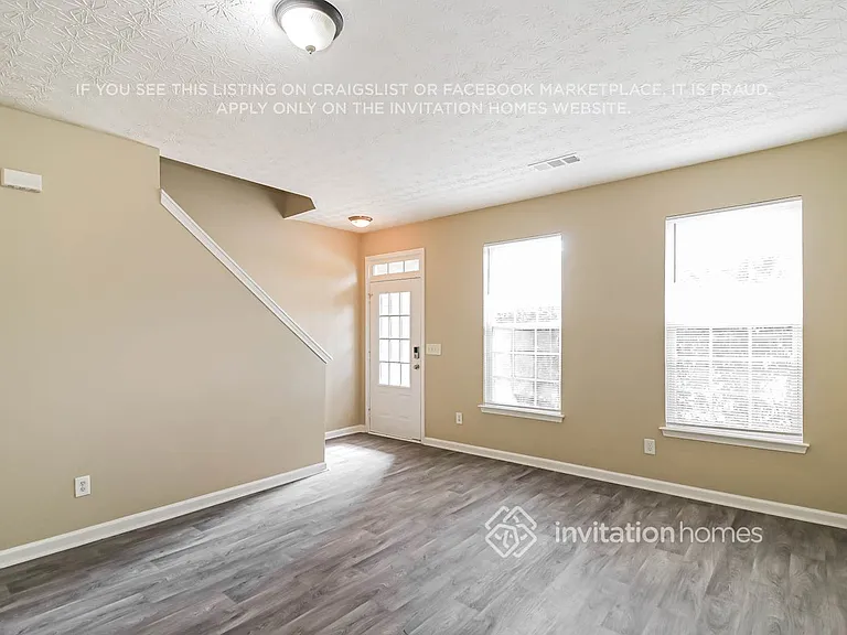 3924 Shenfield Dr — Photo 5