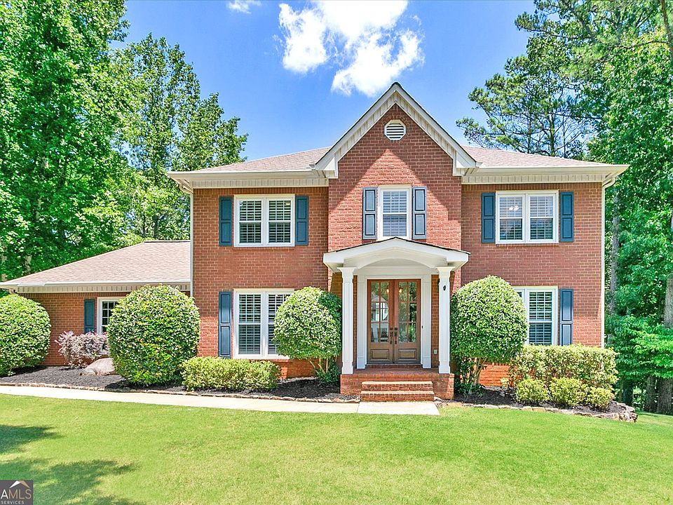 1st image of 310 Old Colonial Ln