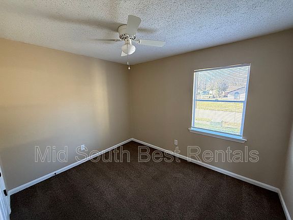 4th image of 5344 Beaverton Dr
