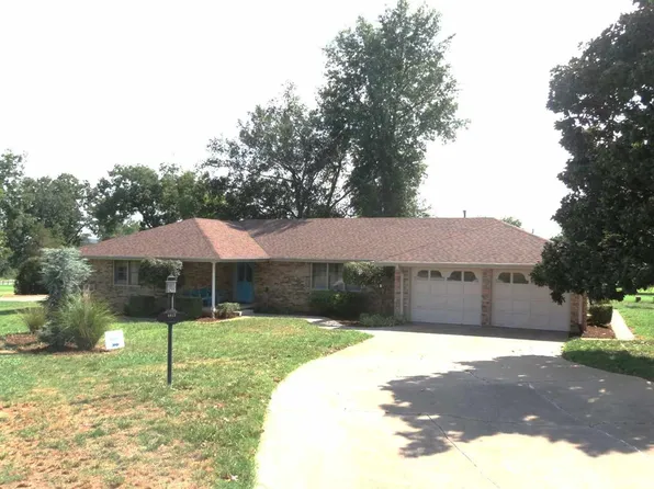 4813 Crestview Ct, Stillwater, OK 74074
