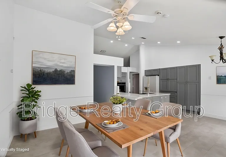 10315 Winding Creek Ln — Photo 12
