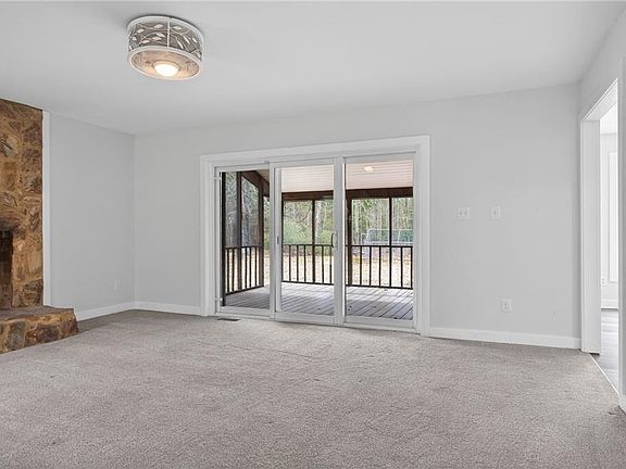 5th image of 9032 Lady Ln