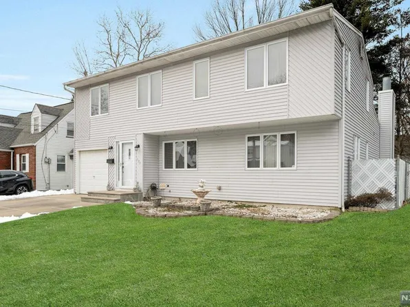 177 Washington Ave, Elmwood Park, NJ 07407