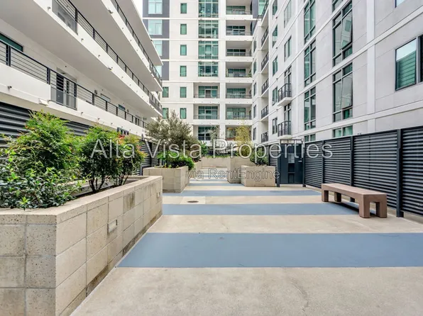 425 W Beech St, San Diego, CA