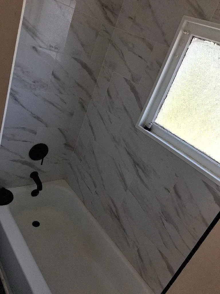 2 bed, 825 sqft, $1,050 — Photo 3