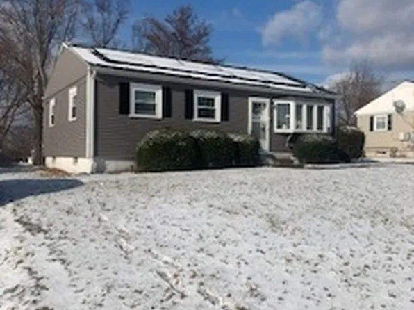 42 Sunset Drive, Derby, CT 06418