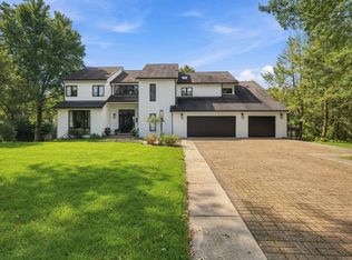 215 Timber Ridge Rd, Pittsburgh, PA 15238