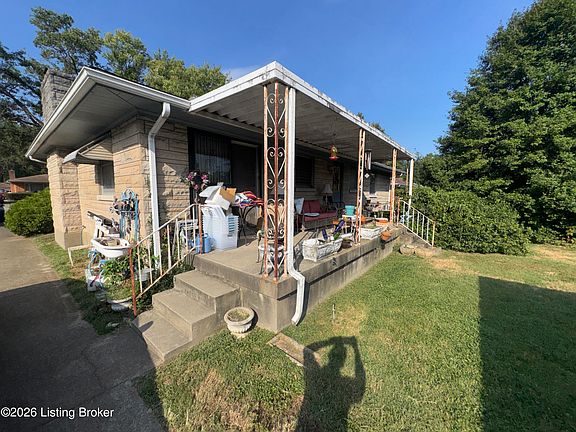 2nd image of 8005 Red Cedar Way
