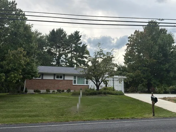 1135 Lambs Gap Rd, Mechanicsburg, PA 17050