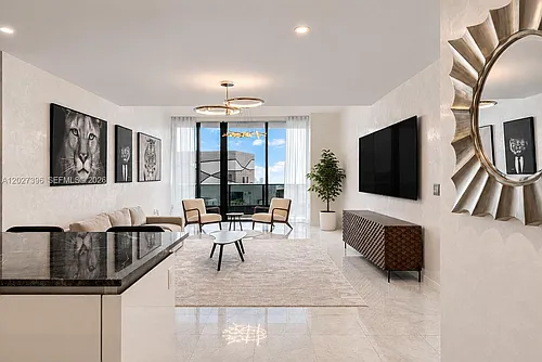 1000 Brickell Plz #Penthouse 5203 Photo 1