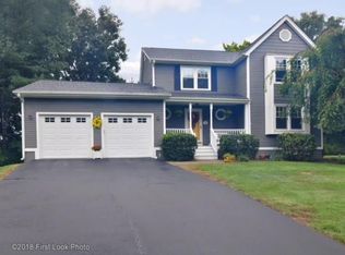 64 Baneberry Dr, Cranston, RI 02921