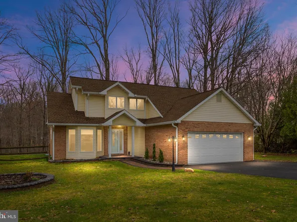 234 Waterford Dr, Middletown, DE 19709