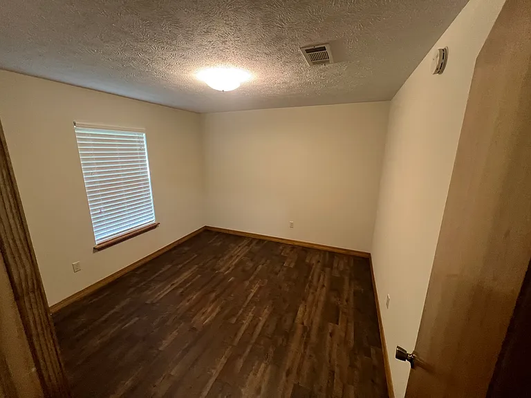 167 McLin Cv — Photo 9