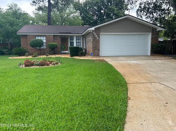 8088 GREAT VALLEY Trail, Jacksonville, FL 32244