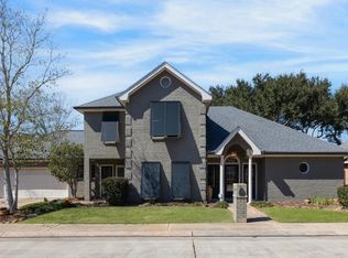 204 Leicester Ln, Lafayette, LA 70508