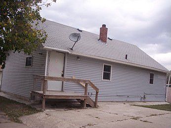 1st image of 602 6th Ave