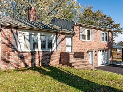 10 Elmwood Court, North Berwick, ME, 03906