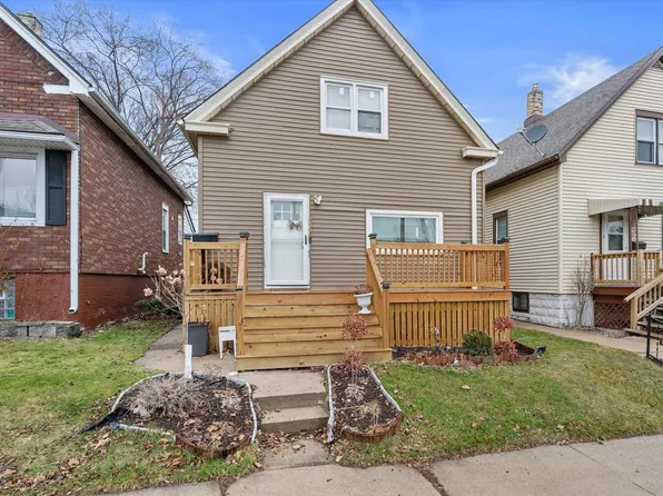 2715 South 14th STREET, Milwaukee, WI 53215