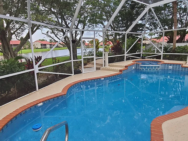 7628 Eagle Point Dr — Photo 34