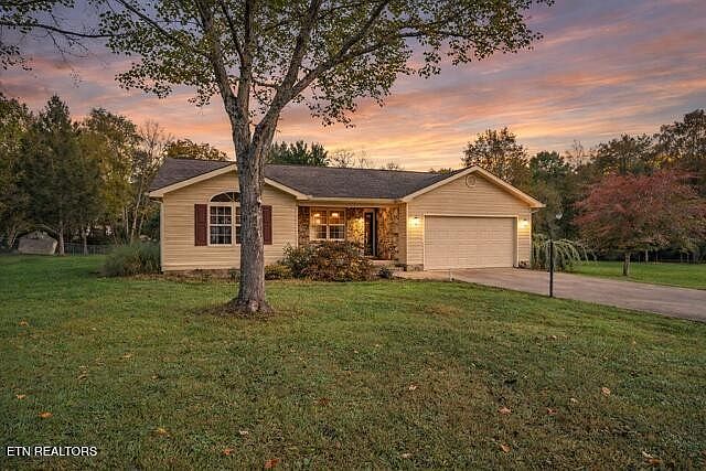 1st image of 239 Golden Brook Dr