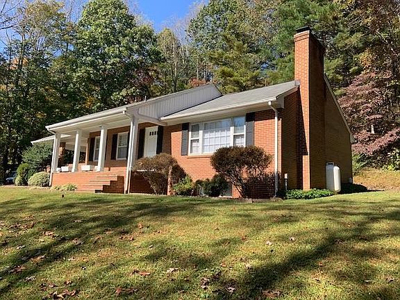 2nd image of 8783 Starlight Ln